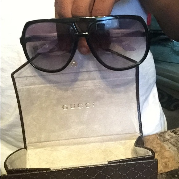 Aviator Gucci Glasses with case - Picture 1 of 4